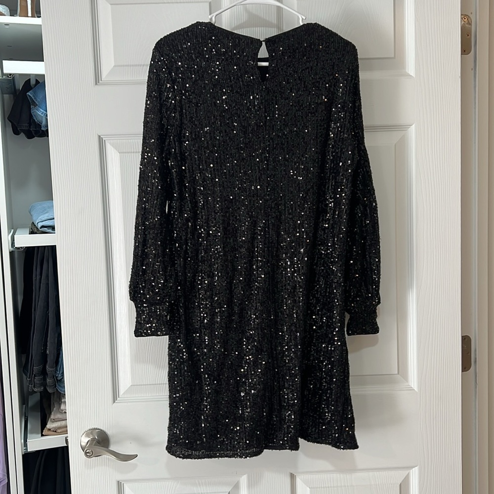 Women’s black dress size M sequin NEVER WORN - Picture 4 of 7